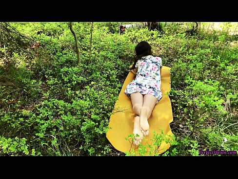 ❤️ Neznanec na Tinderju masturbira mojo pičko in strastno fuka v gozdu ❤ Sex video na sl.makesexnotwar.ru ❌